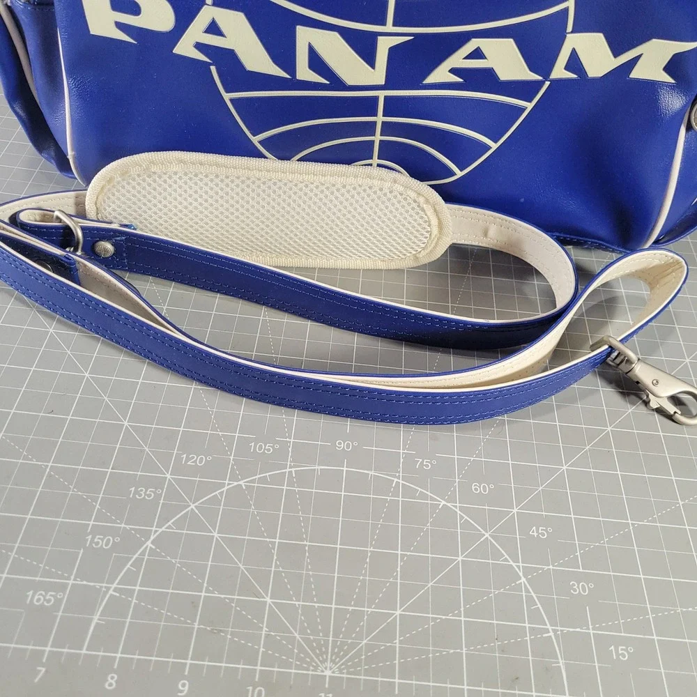 PAN AM Pan American World Airways Blue Travel Flight Bag NOS Licensed Shoulder